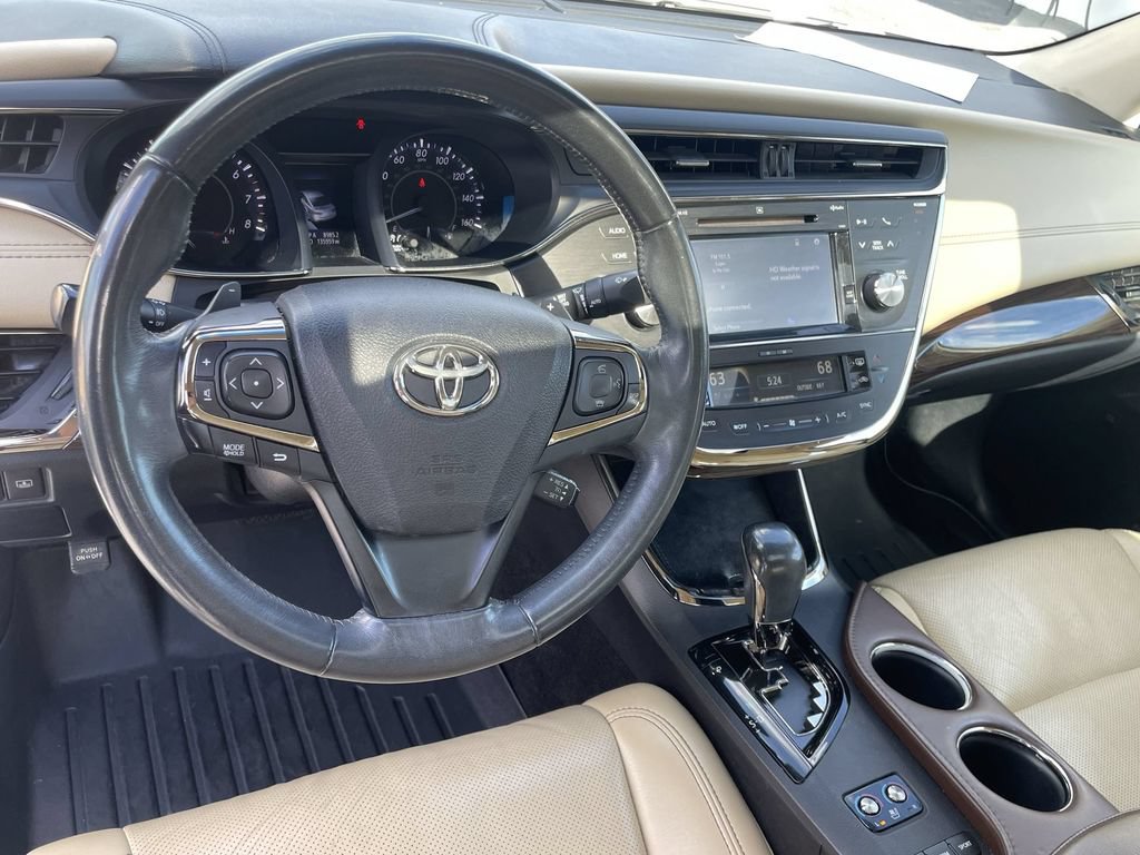 Used 2015 Toyota Avalon Limited FWD image 11