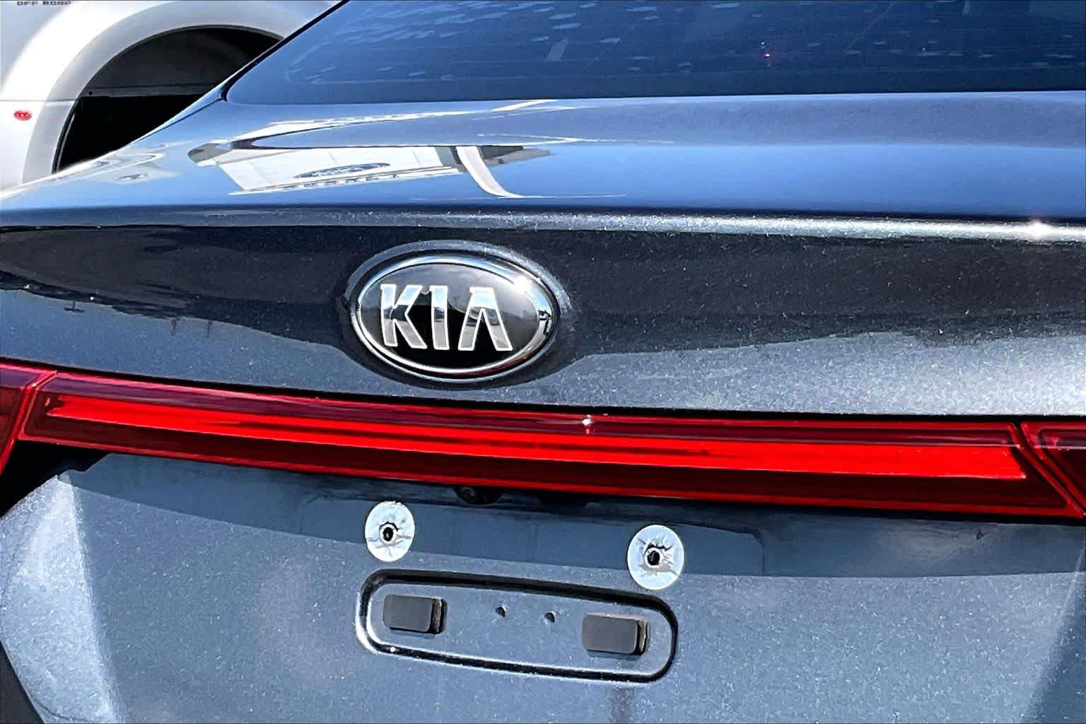 Used 2019 Kia Forte LXS FWD image 27
