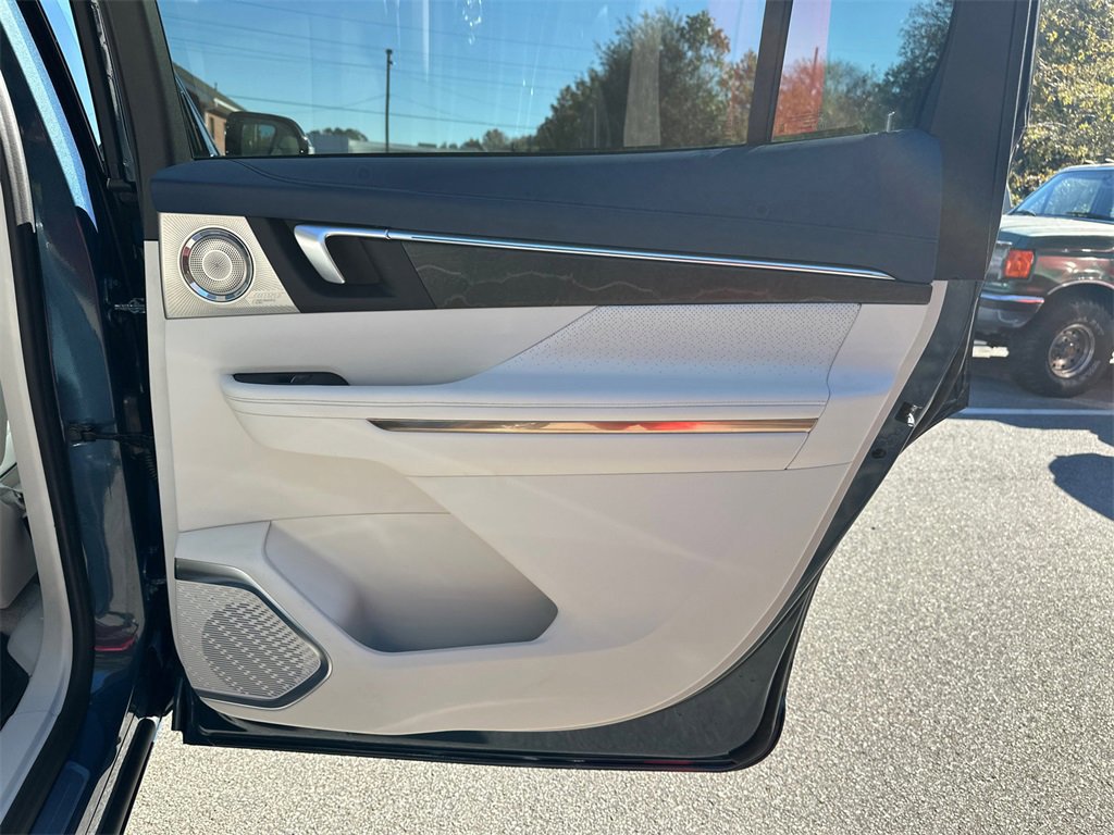 New 2026 Buick Enclave Avenir w/ Super Cruise Package image 17