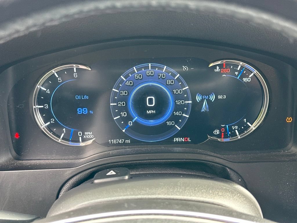 Used 2020 Cadillac Escalade Luxury AWD/4WD image 2