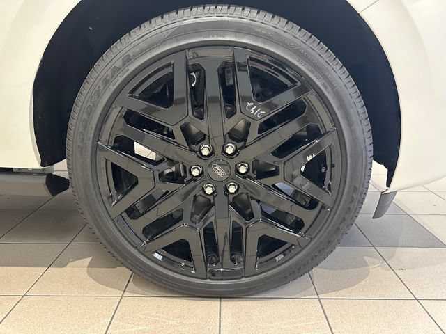 New 2027 Ford Expedition Platinum w/ Stealth Performance Package AWD/4WD image 32