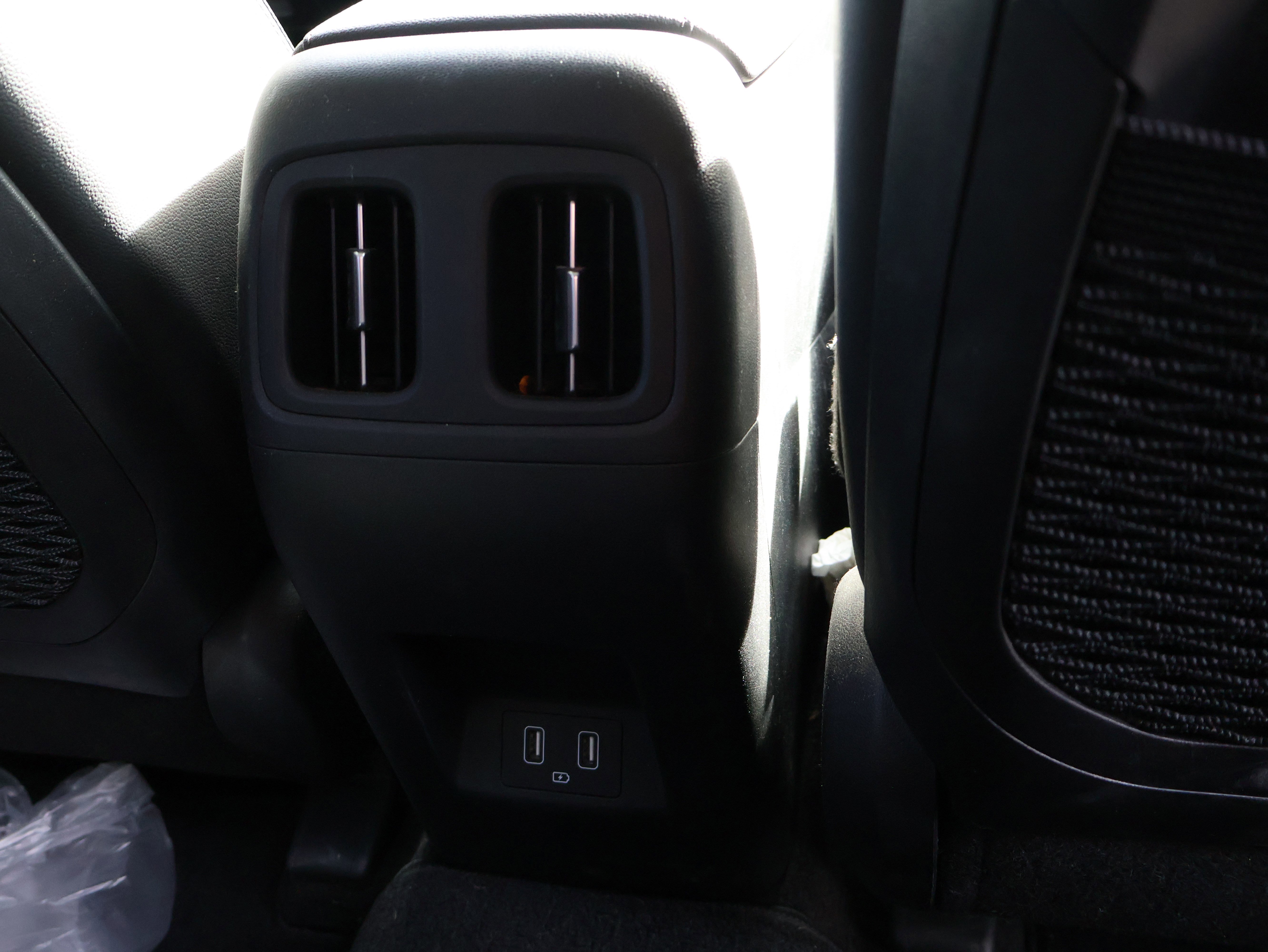 Used 2023 Hyundai Tucson Limited image 14