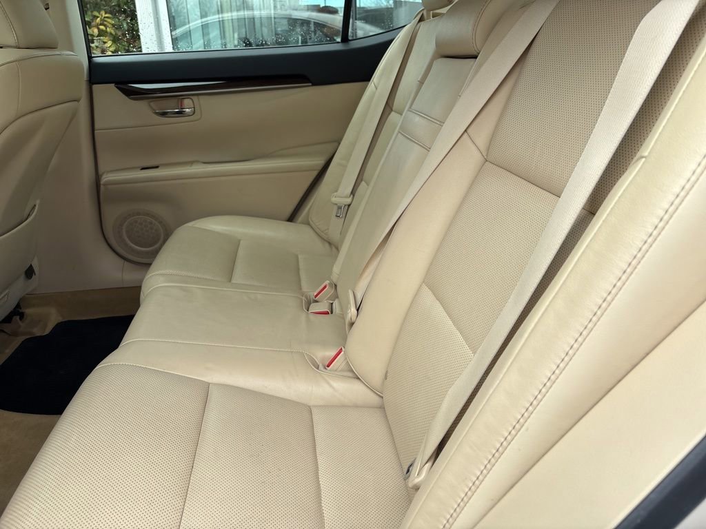 Used 2014 Lexus ES 350 350 w/ Luxury Package image 10