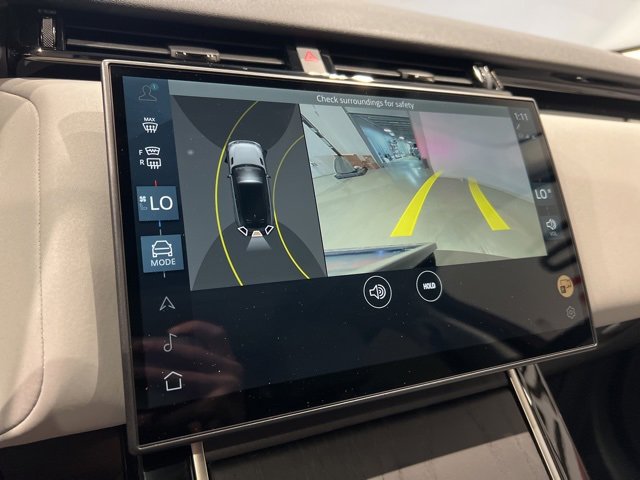 Used 2025 Land Rover Range Rover Velar S image 29