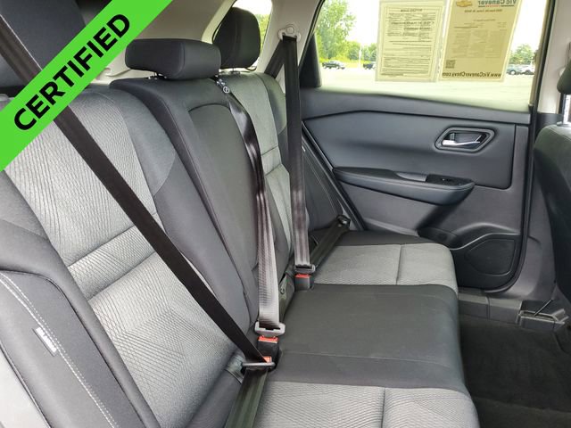 Used 2024 Nissan Rogue SV image 26