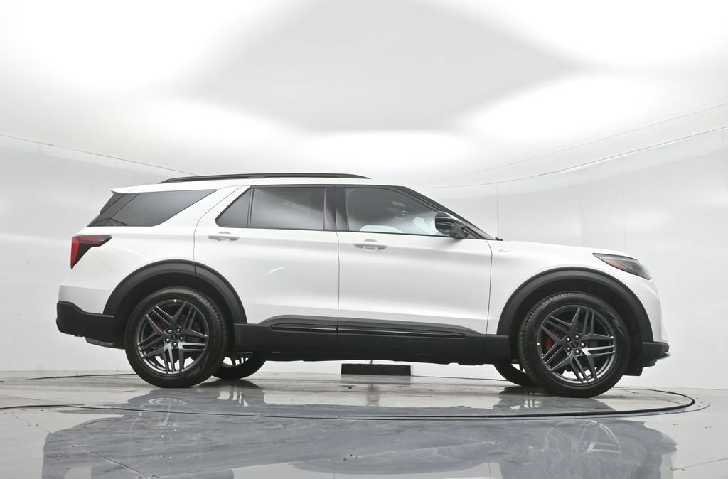 New 2025 Ford Explorer ST-Line w/ Premium Package image 51