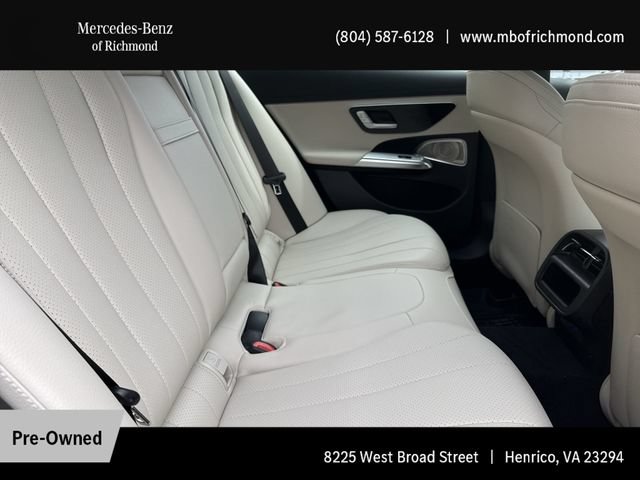 Used 2025 Mercedes-Benz E 350 4MATIC Sedan image 16