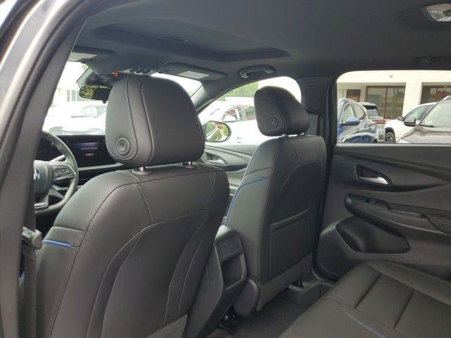 New 2026 Buick Envista Sport Touring w/ Convenience I Package FWD image 8