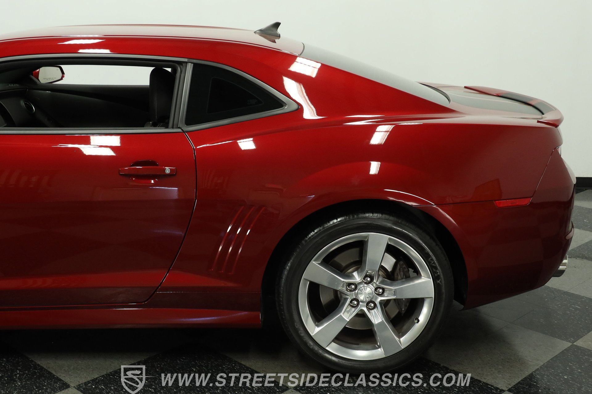 Used 2010 Chevrolet Camaro SS w/ RS Package image 23