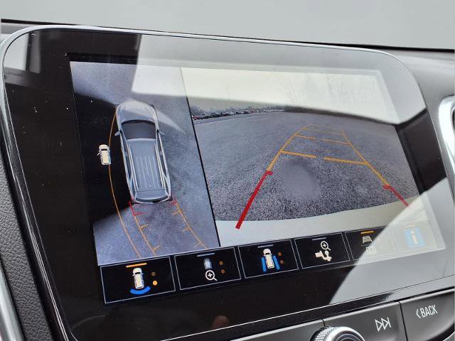 Used 2024 Chevrolet Equinox Premier image 7