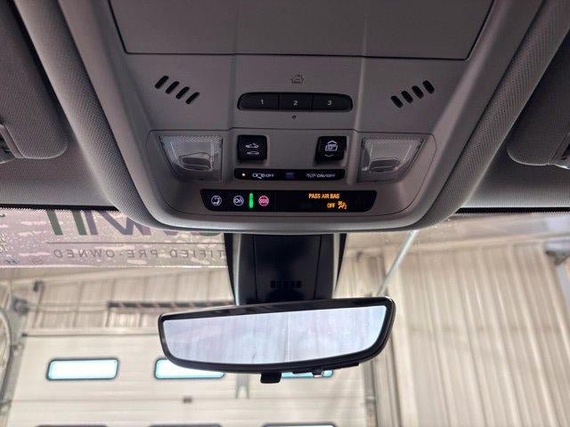 Used 2022 Chevrolet Blazer LT w/ Sound & Technology Package FWD image 21