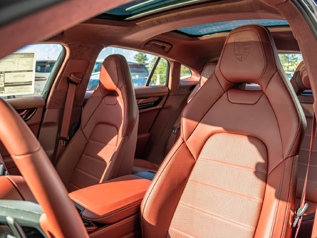 New 2026 Porsche Panamera GTS AWD/4WD image 4
