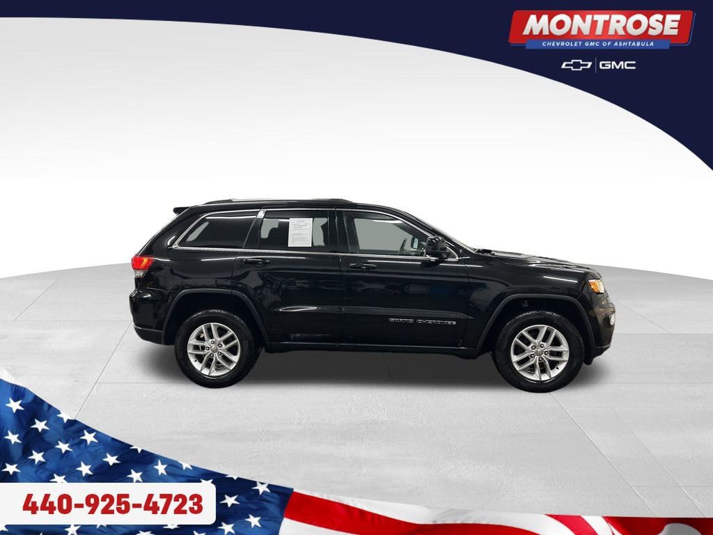 Used 2017 Jeep Grand Cherokee Laredo w/ Quick Order Package 23E AWD/4WD image 6
