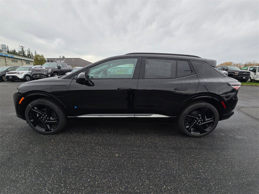 New 2026 Chevrolet Equinox EV RS image 7