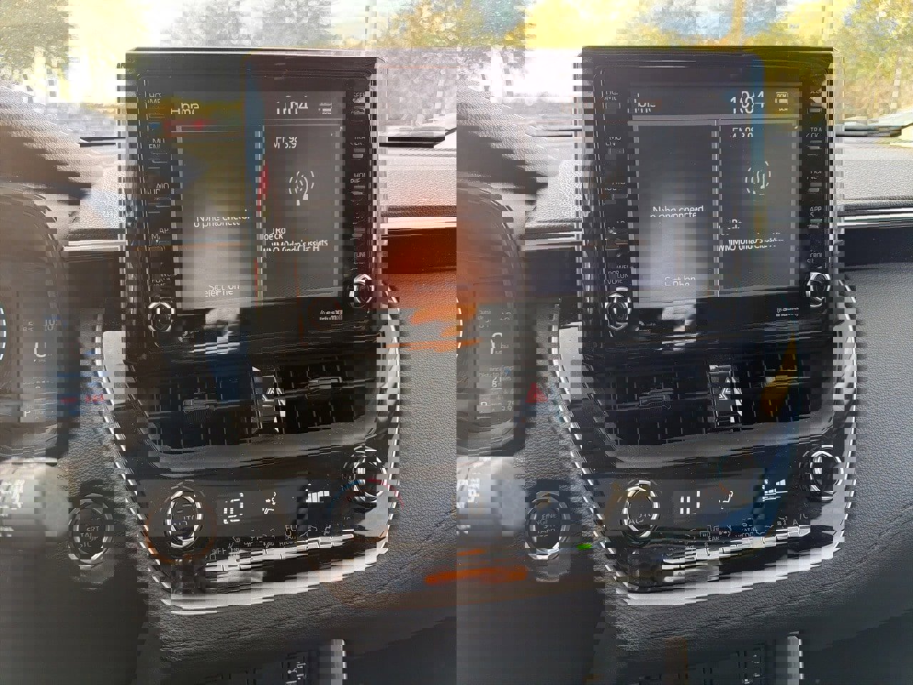 Used 2022 Toyota Corolla Cross LE image 13