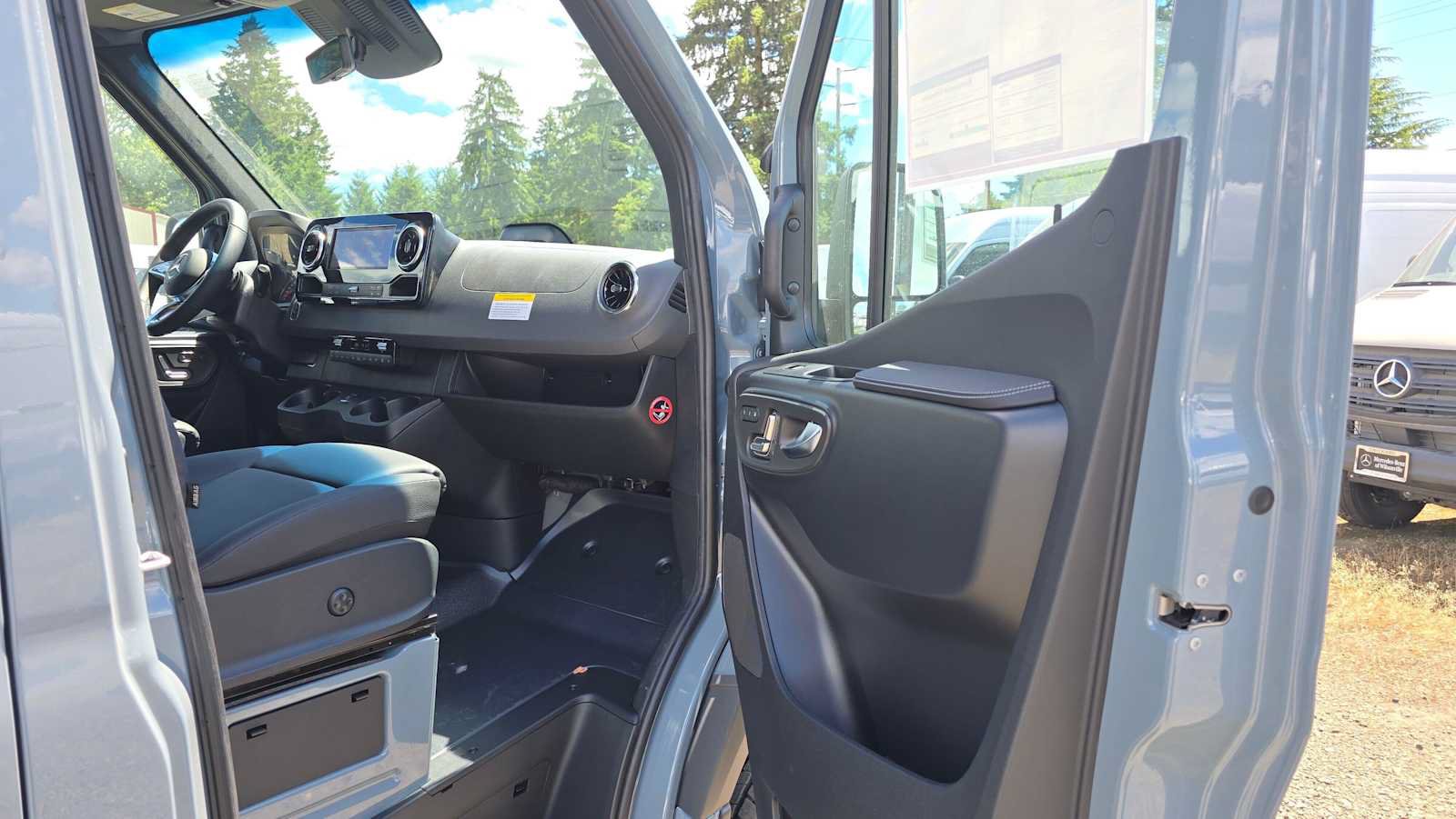 New 2026 Mercedes-Benz Sprinter 2500 image 48