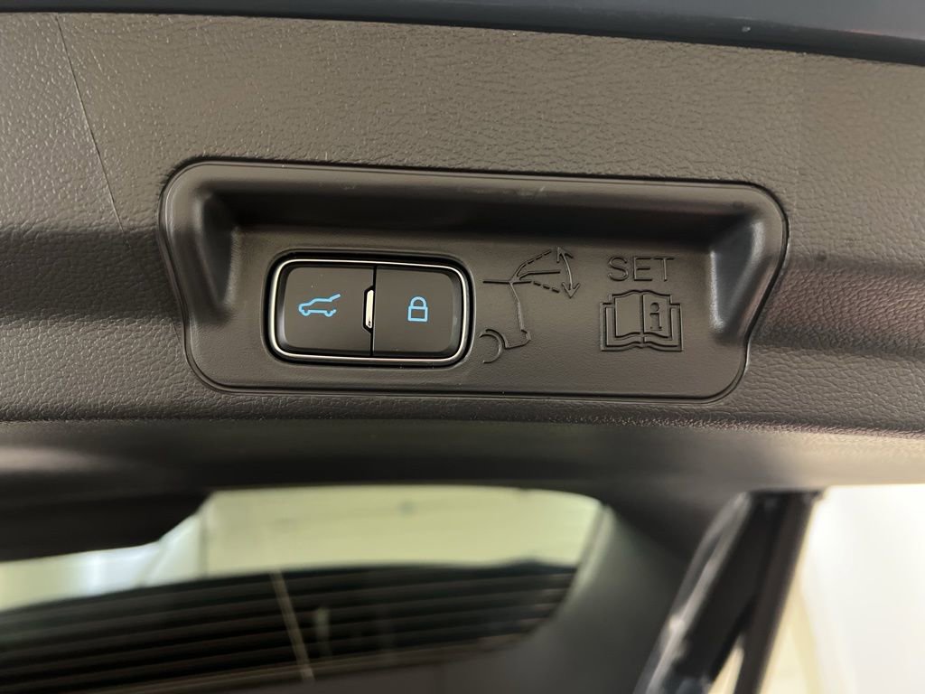 New 2026 Ford Explorer ST-Line image 37