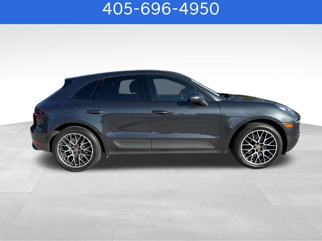 Used 2018 Porsche Macan AWD/4WD image 15