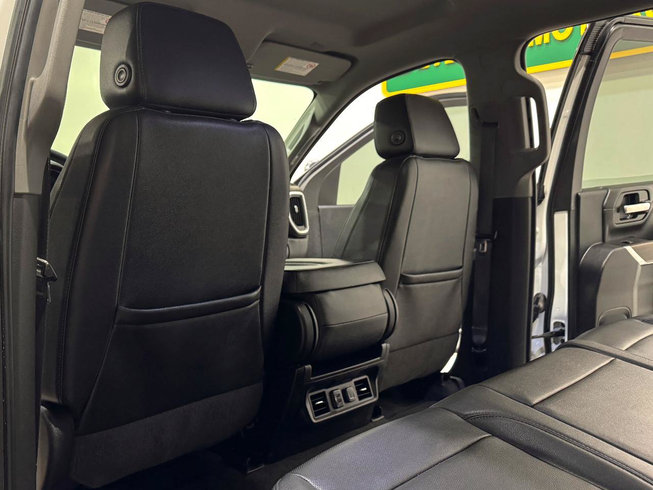 Used 2021 GMC Sierra 2500 SLT AWD/4WD image 16