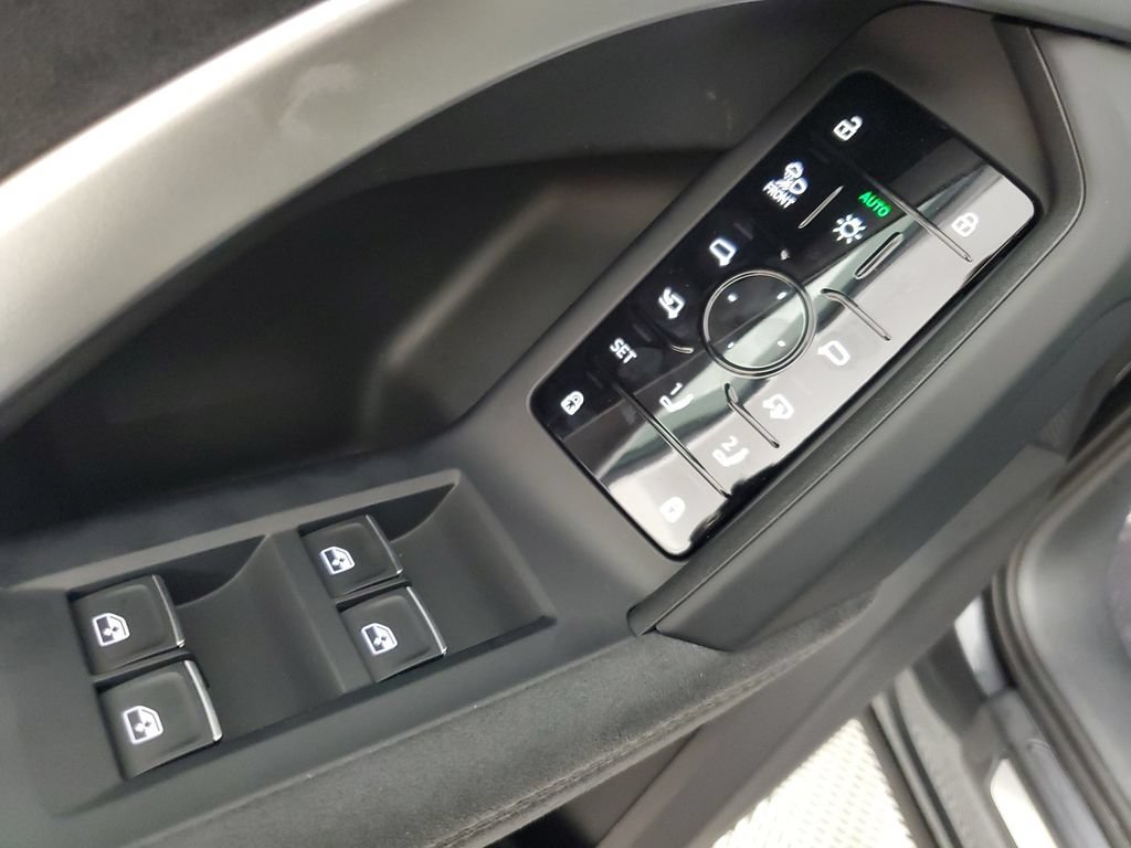New 2026 Audi SQ5 Premium Plus AWD/4WD image 19