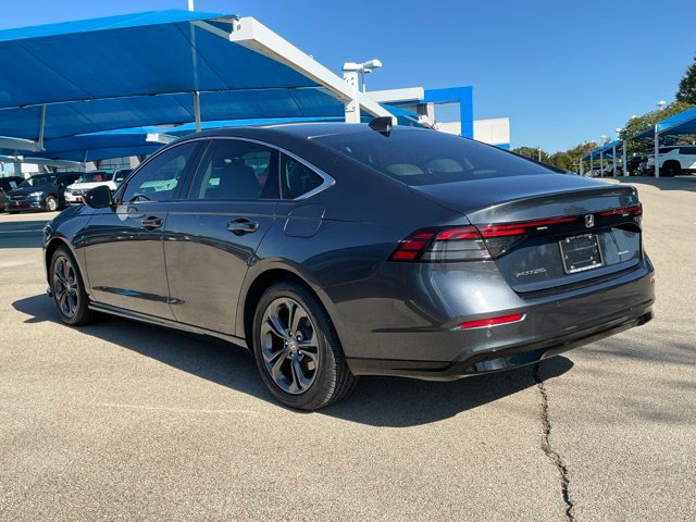 Certified 2025 Honda Accord EX-L image 4