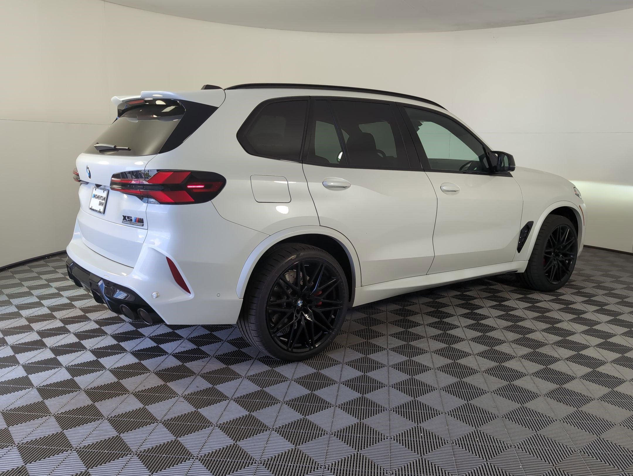 New 2026 BMW X5 M Competition w/ Executive Package image 7