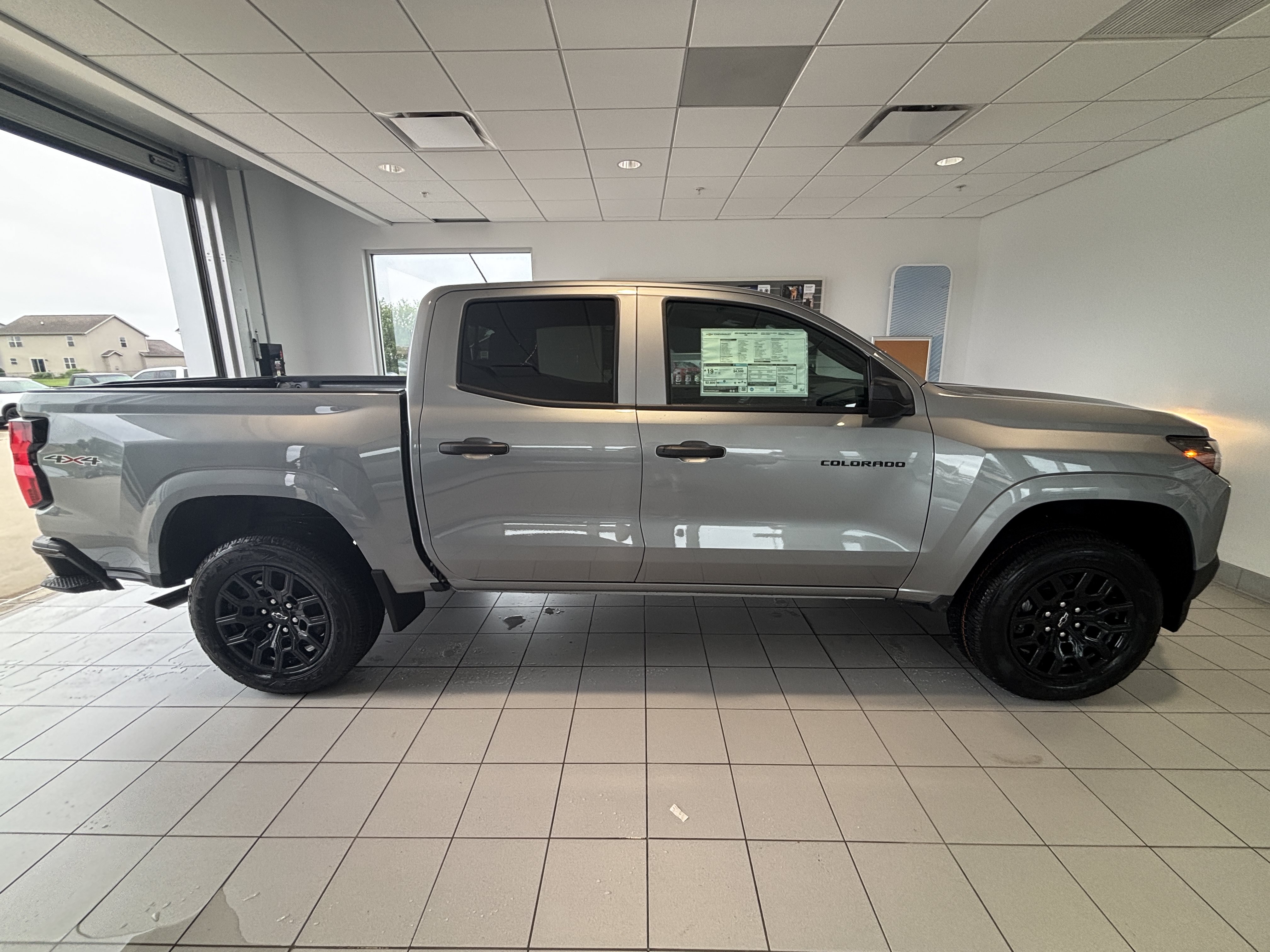 New 2026 Chevrolet Colorado W/T w/ WT Custom Package AWD/4WD image 6