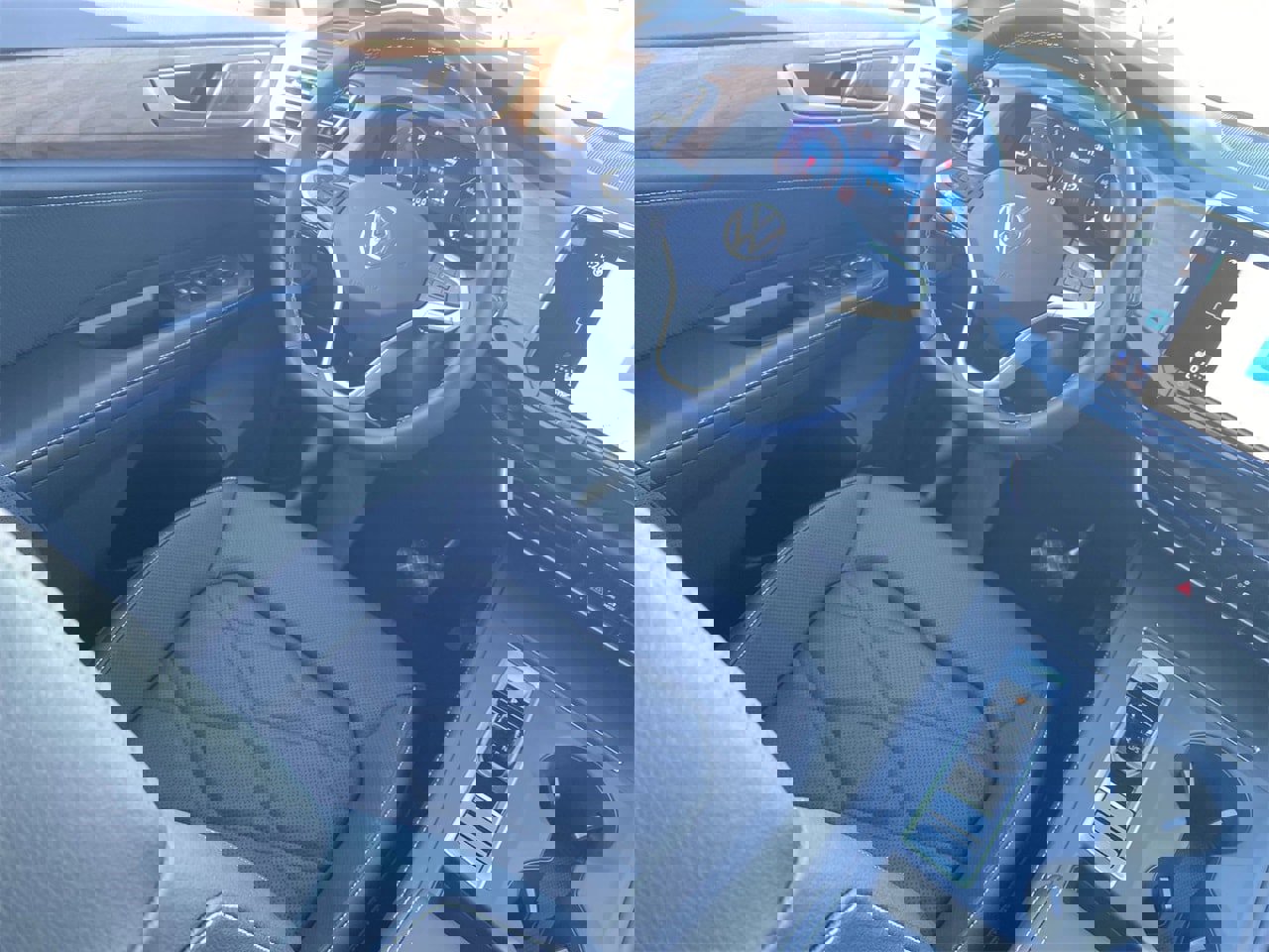 New 2026 Volkswagen Atlas SE image 10