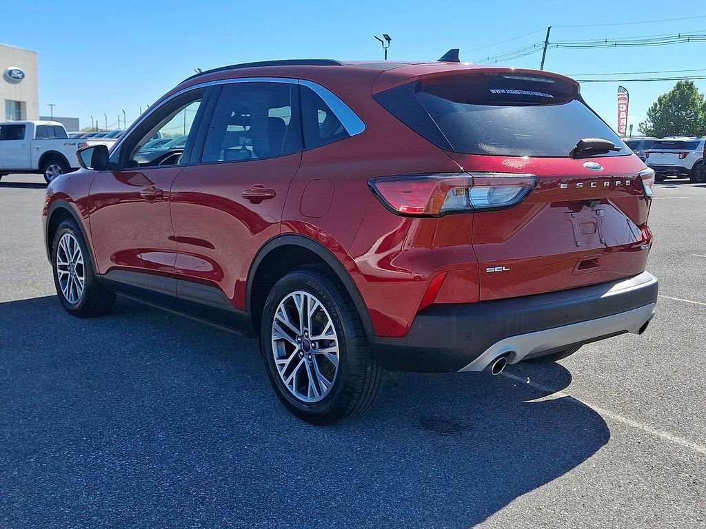 Certified 2022 Ford Escape SEL AWD/4WD image 4