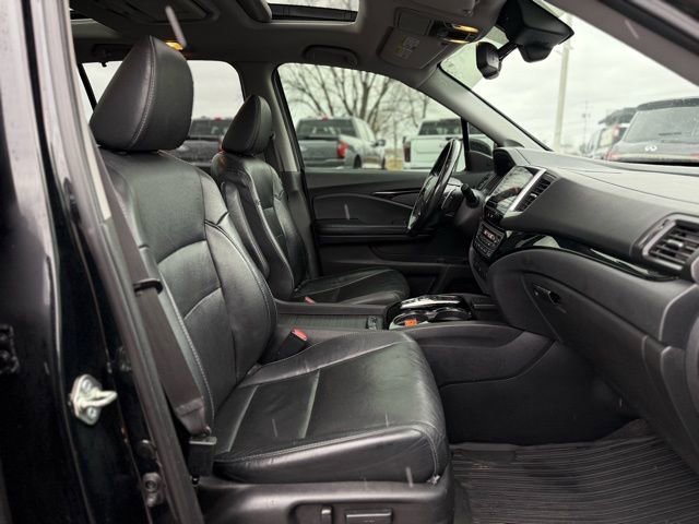 Used 2016 Honda Pilot Elite image 19