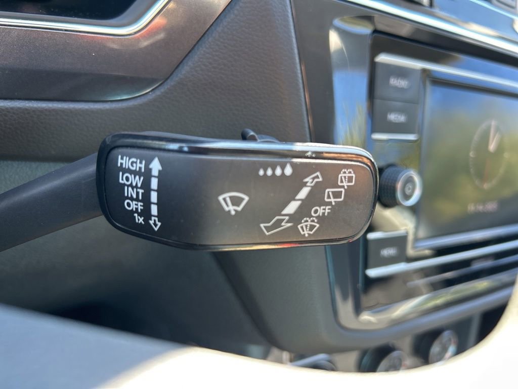 Certified 2022 Volkswagen Tiguan S image 22