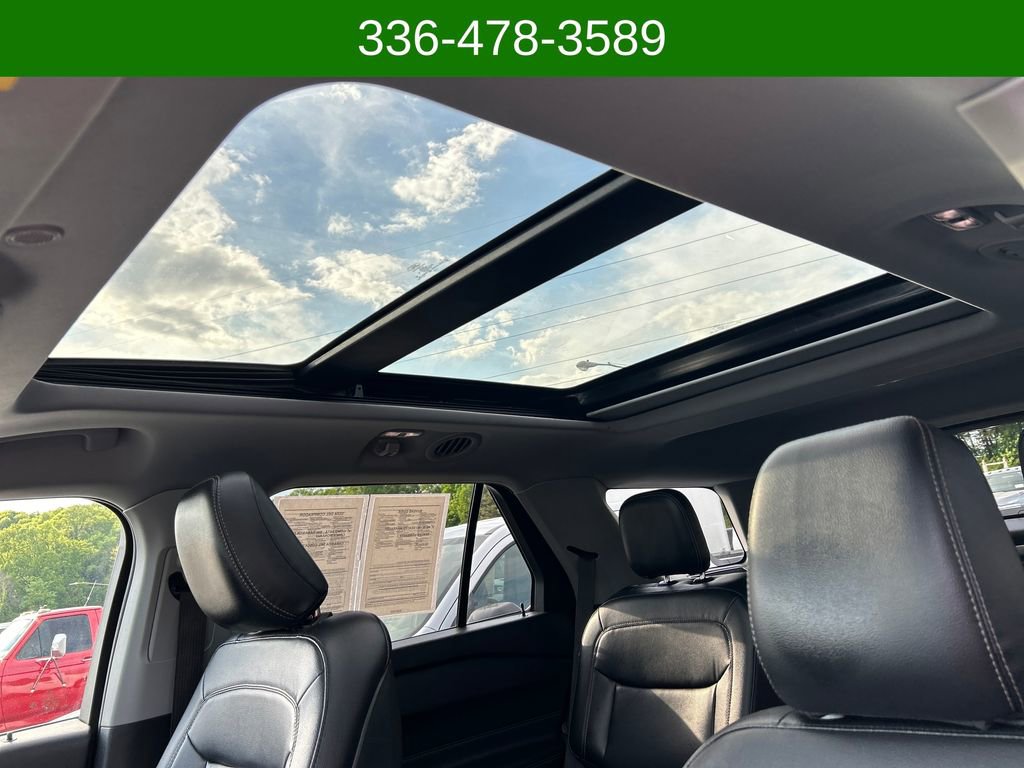 Used 2020 Ford Explorer XLT w/ Equipment Group 202A image 23