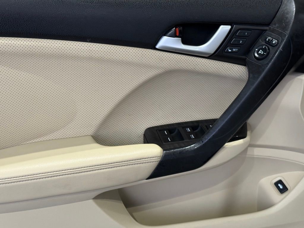 Used 2013 Acura TSX Sedan image 18