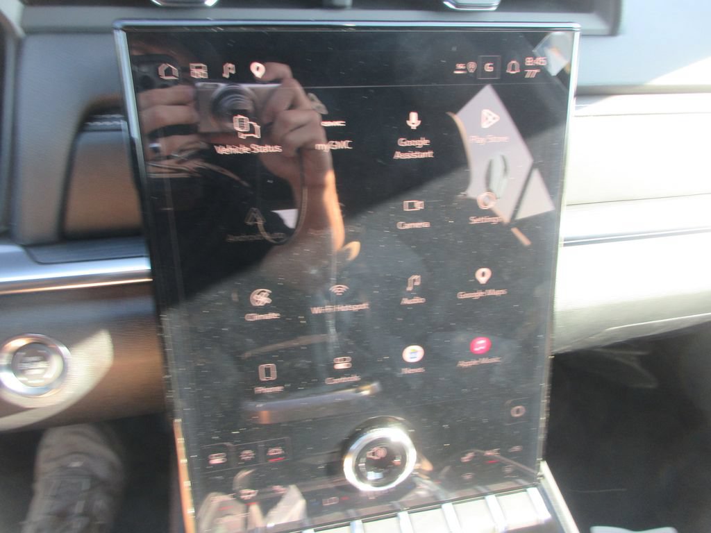 New 2027 GMC Terrain Elevation w/ Elevation Premium Package AWD/4WD image 16