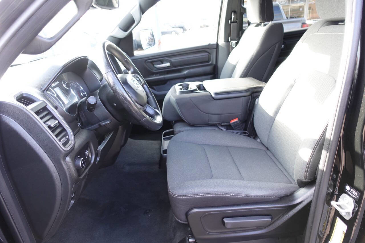 Used 2024 RAM 1500 Tradesman w/ Sport Appearance Package image 18