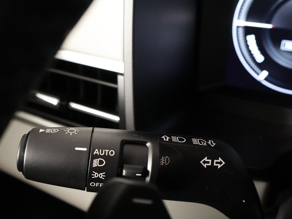New 2025 Mitsubishi Outlander SEL image 49