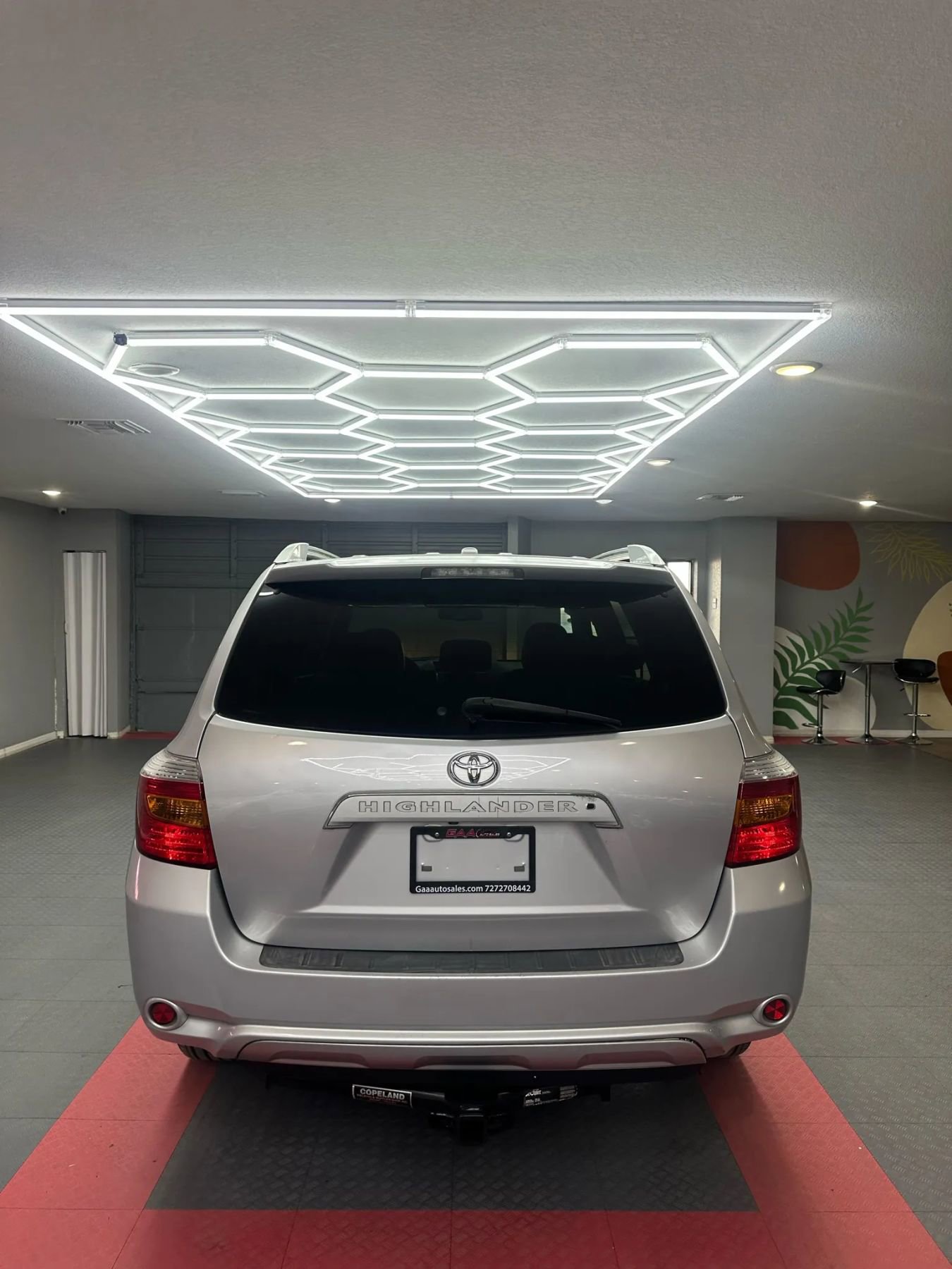 Used 2010 Toyota Highlander Limited image 5