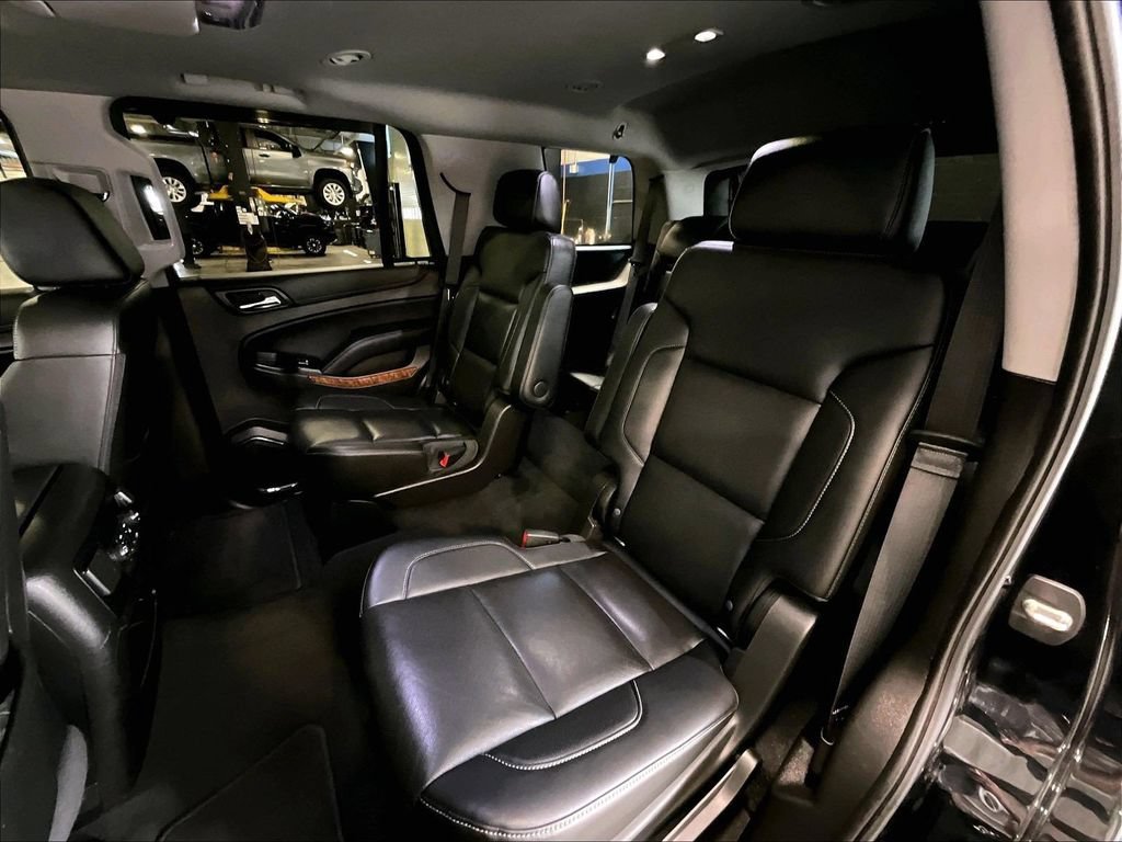 Used 2020 Chevrolet Tahoe Premier AWD/4WD image 15