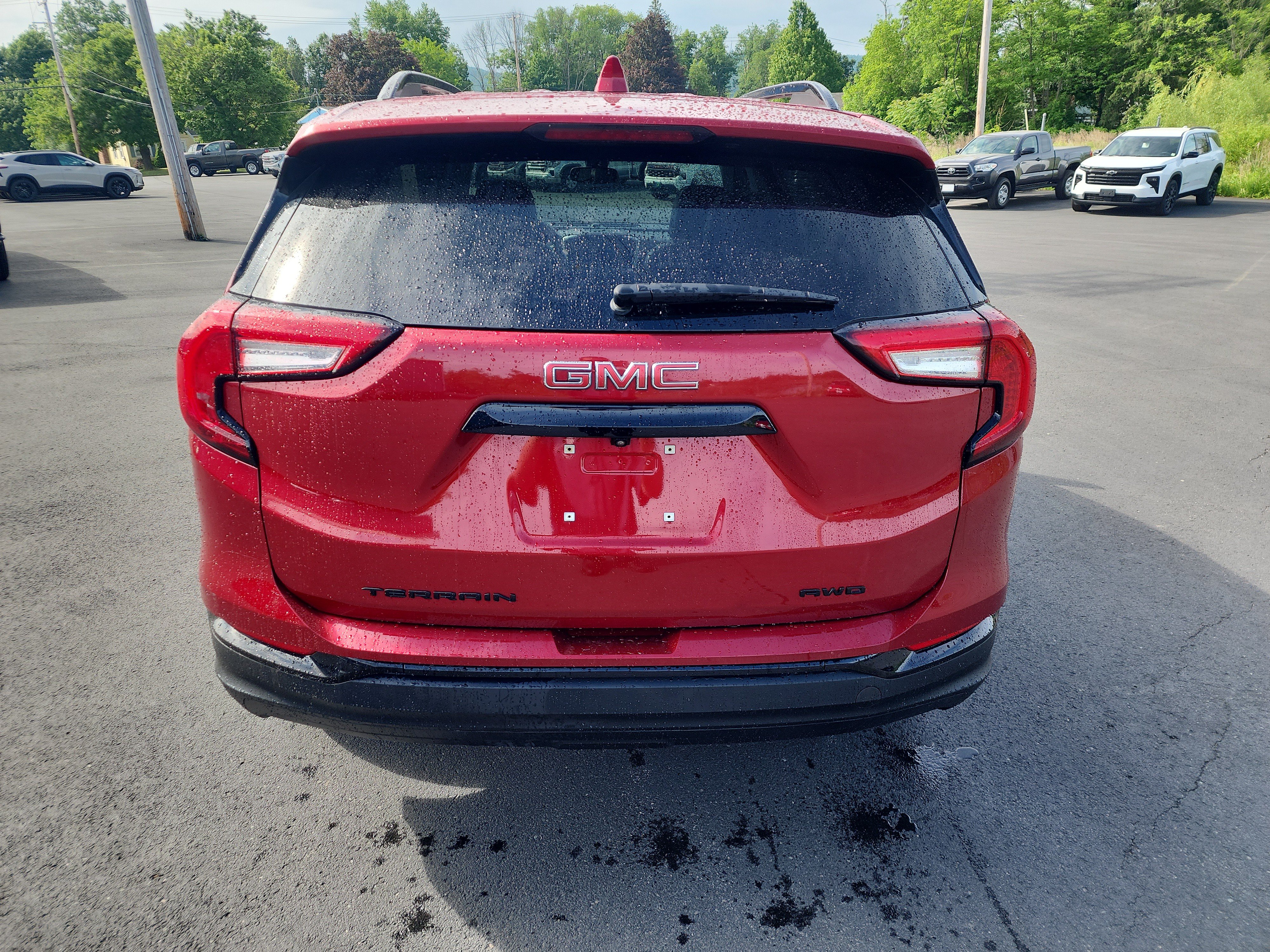 Certified 2023 GMC Terrain SLT w/ Elevation Edition AWD/4WD image 7