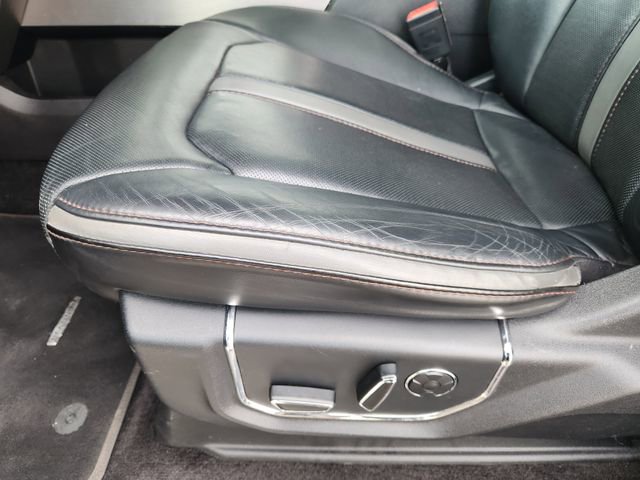 Used 2018 Ford F150 Platinum w/ Equipment Group 701A Luxury image 24