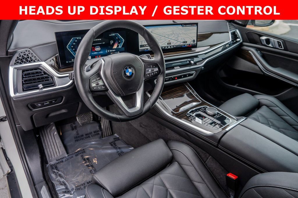 Used 2025 BMW X5 xDrive40i w/ Premium Package image 4