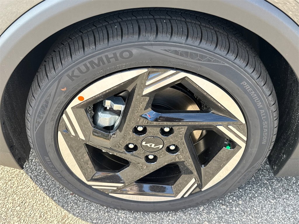 New 2025 Kia K4 EX image 11
