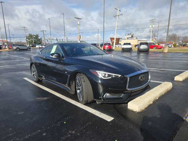 Used 2019 INFINITI Q60 3.0t Luxe w/ Essential Package