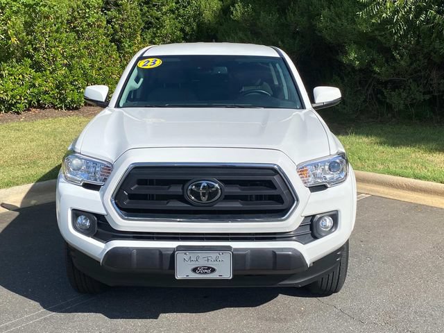 Used 2023 Toyota Tacoma SR5 w/ Technology Package RWD image 2