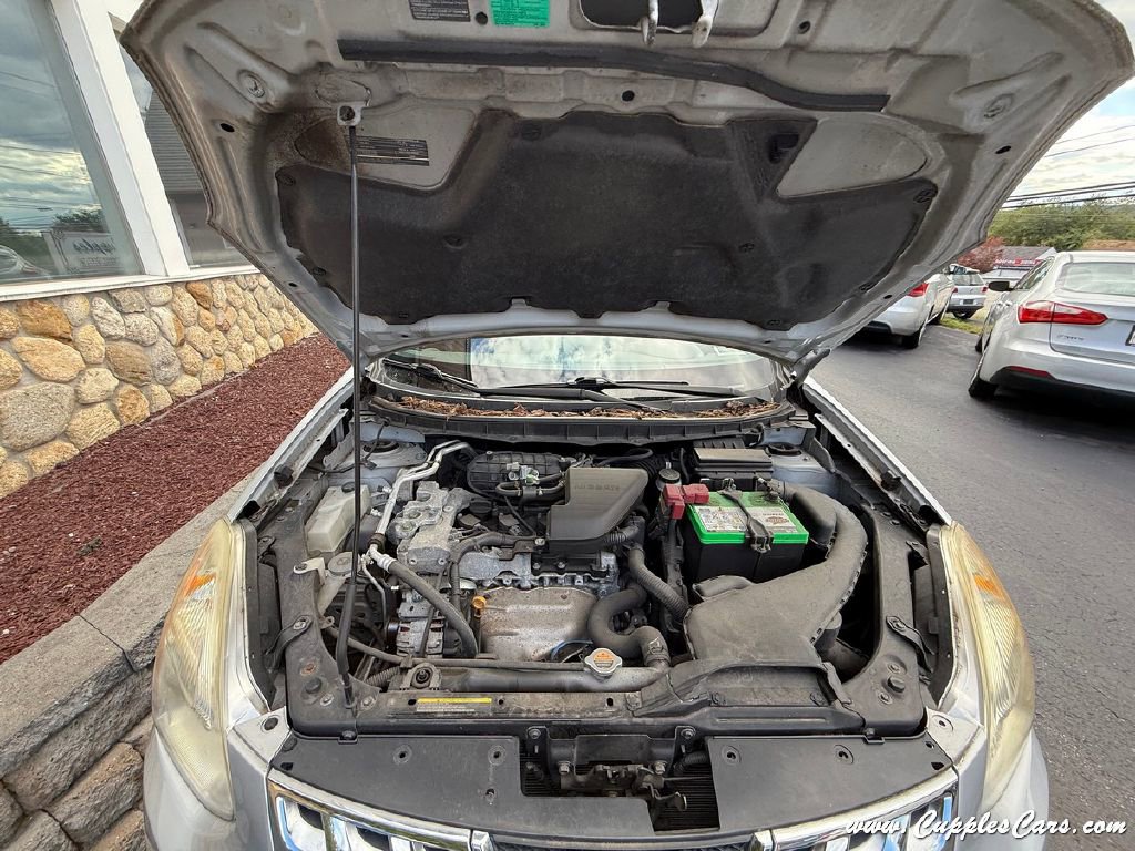 Used 2011 Nissan Rogue SV image 14