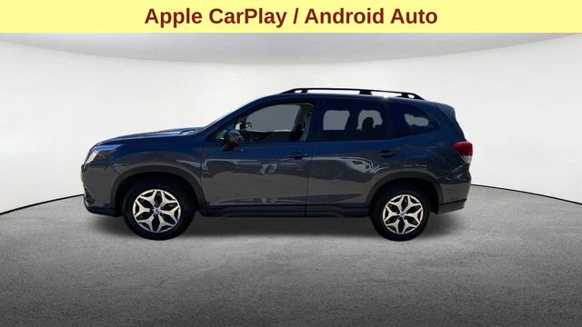 Certified 2022 Subaru Forester Premium image 5