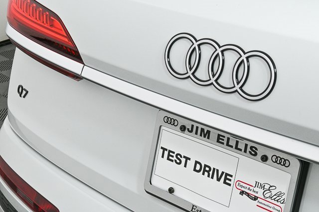 New 2025 Audi Q7 3.0T Premium Plus image 37