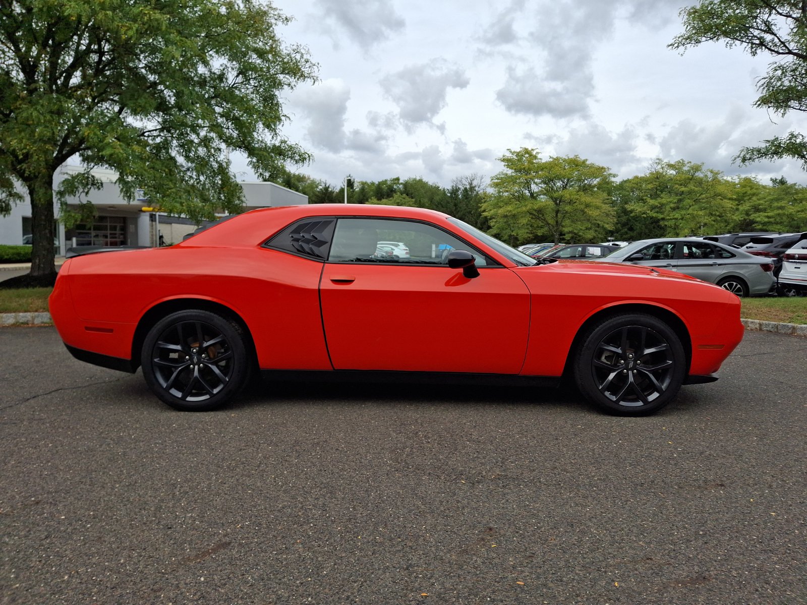 Used 2022 Dodge Challenger SXT w/ Blacktop Package RWD image 7