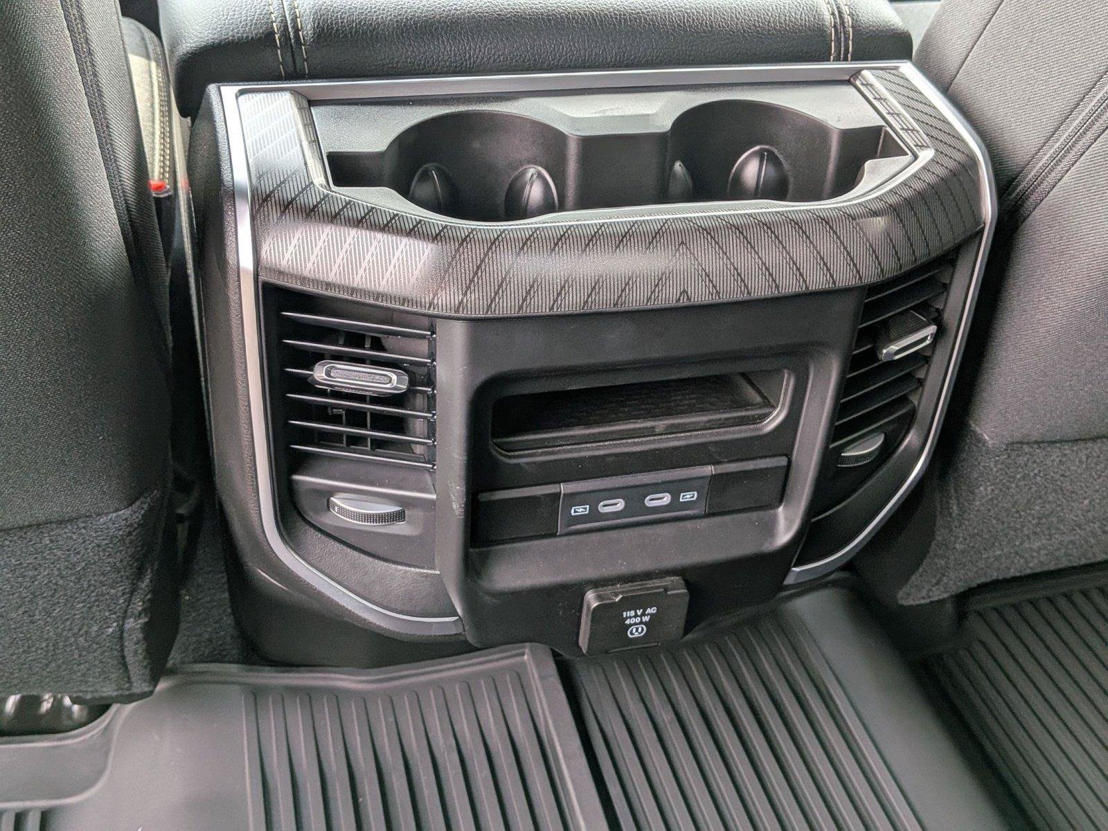 New 2026 RAM 2500 Big Horn AWD/4WD image 31