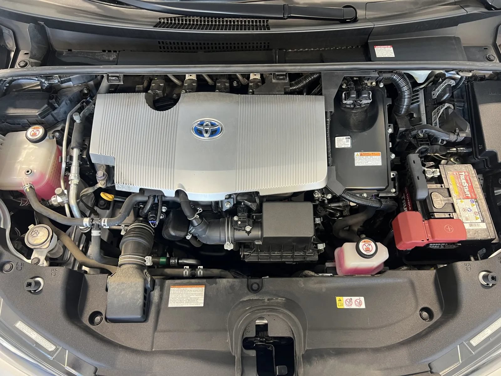 Used 2019 Toyota Prius LE FWD image 53